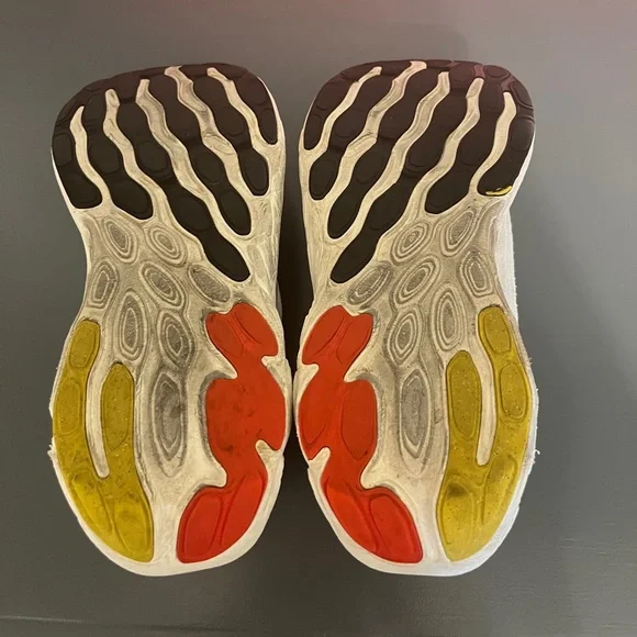 New Balance 1080 v13 Running Shoes - Picture 5 of 13